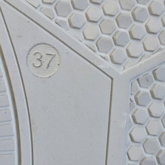 Moea Womens Size 37 White and Blue Sneakers, Excellent Condition - Picture 14 of 15